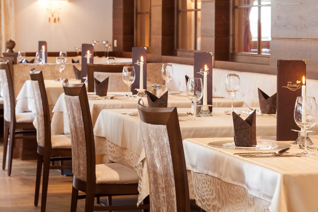 Hotel Waldhof Перка Экстерьер фото